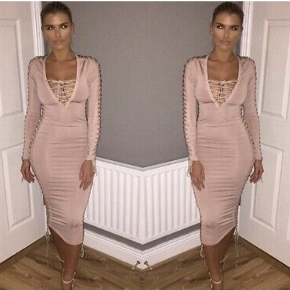 Oh Polly Midi  Lace Up Side Sleeve Bodycon US 2